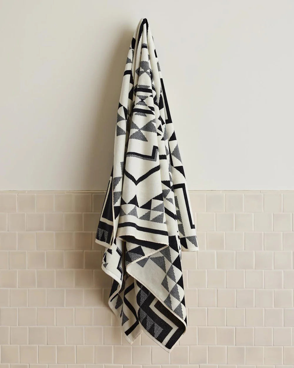 Pendleton Jacquard Beach Towel
