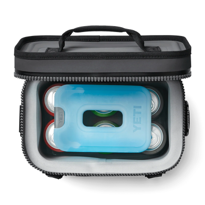 YETI Ice Sheet Medium