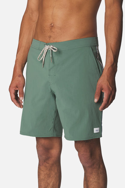 Katin Theo Hybrid Trunk